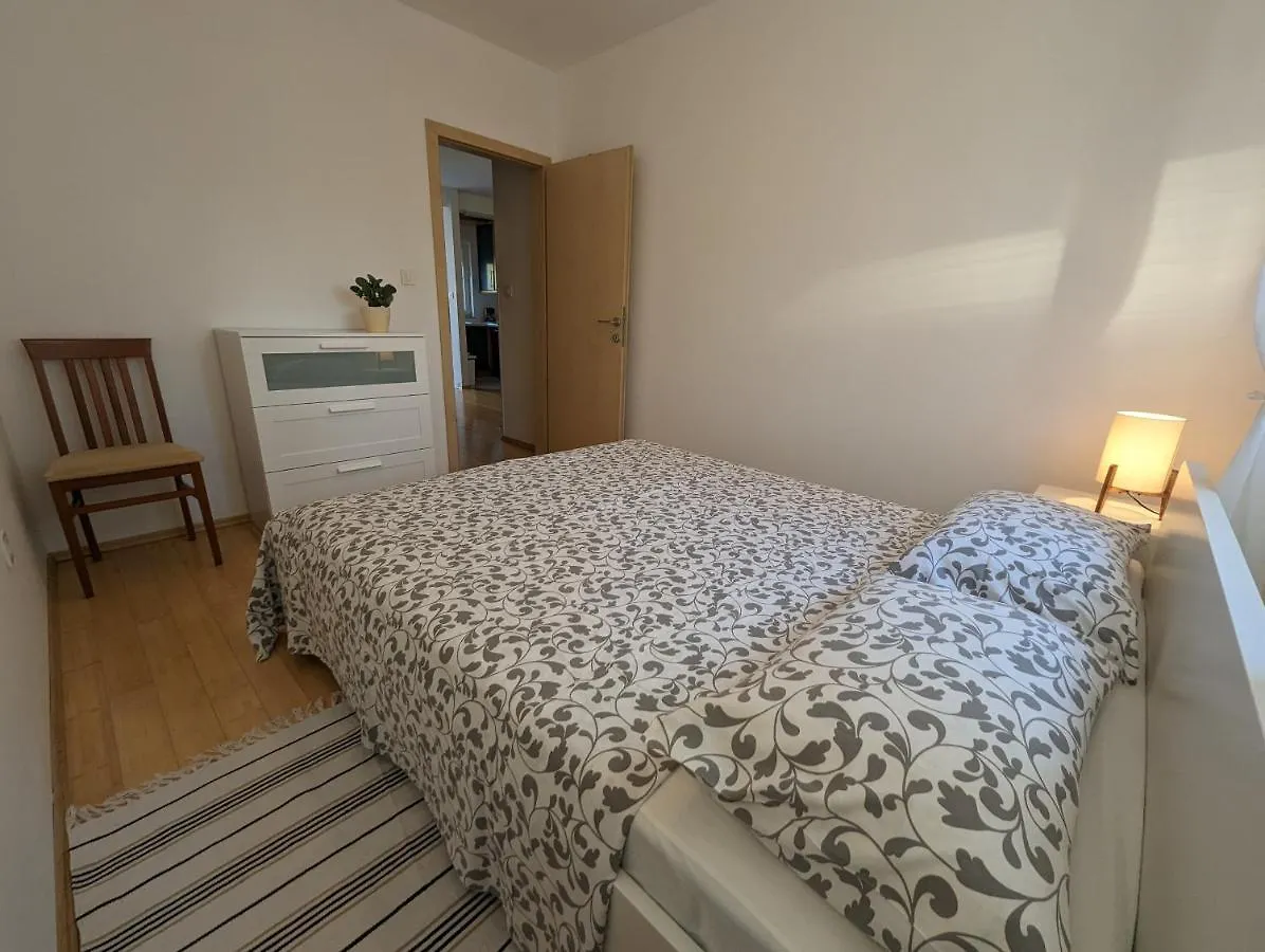 Cozy Apartment Fritz With Garage Rovinj